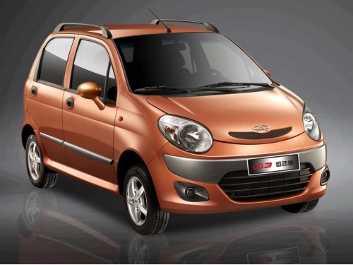 Характеристики автомобиля Chery QQ Sweet 1.0 MT Fashion Aishang (04.2012 - 03.2013): фото, вместимость, скорость, двигатель, топливо, масса, отзывы
