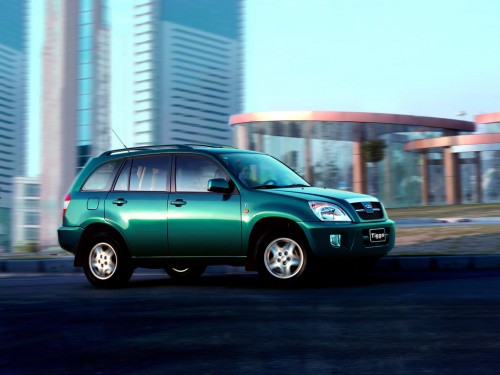 Характеристики автомобиля Chery Tiggo T11 1.6 MT Comfortable (11.2005 - 10.2008): фото, вместимость, скорость, двигатель, топливо, масса, отзывы