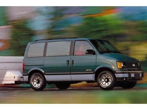 Характеристики автомобиля Chevrolet Astro 4.3 AT Astro Extended CS (06.1992 - 05.1994): фото, вместимость, скорость, двигатель, топливо, масса, отзывы