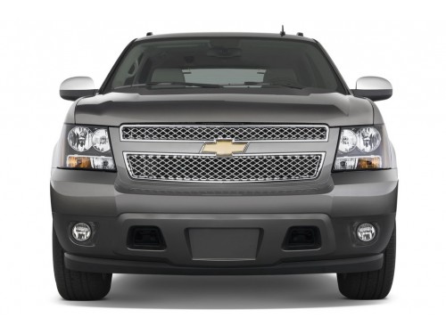 Характеристики автомобиля Chevrolet Avalanche 5.3 AT 4WD LTZ (04.2006 - 04.2008): фото, вместимость, скорость, двигатель, топливо, масса, отзывы
