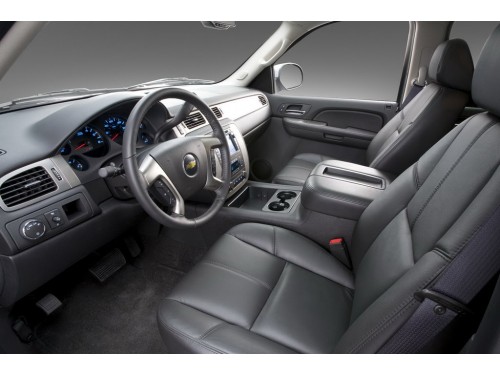 Характеристики автомобиля Chevrolet Avalanche 5.3 AT Fexible-Fuel LS (04.2006 - 04.2008): фото, вместимость, скорость, двигатель, топливо, масса, отзывы
