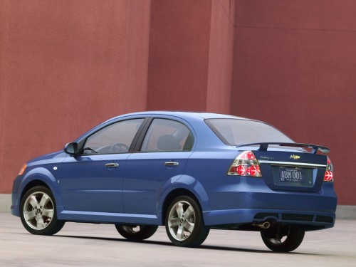 Характеристики автомобиля Chevrolet Aveo 1.6 MT LS (11.2008 - 07.2011): фото, вместимость, скорость, двигатель, топливо, масса, отзывы