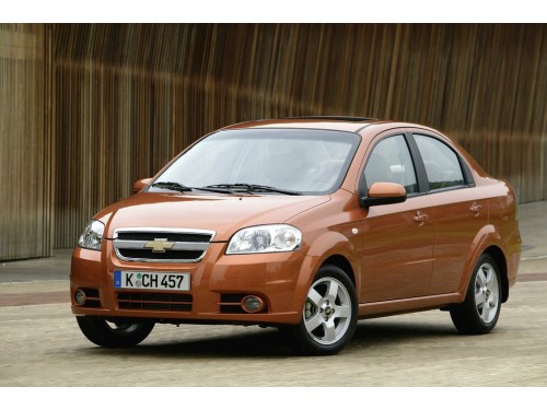 Характеристики автомобиля Chevrolet Aveo 1.2 MT LS (03.2005 - 10.2008): фото, вместимость, скорость, двигатель, топливо, масса, отзывы
