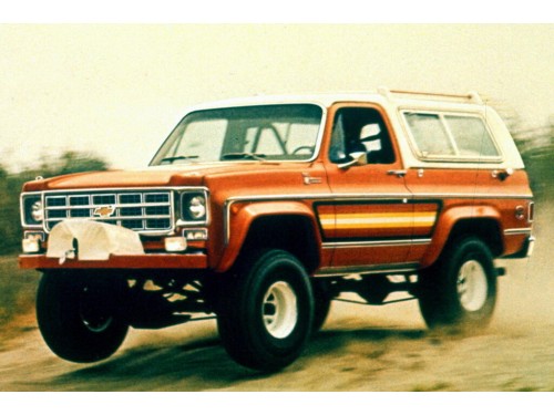 Характеристики автомобиля Chevrolet Blazer K5 4.1 MT 4WD Blazer K10 Hardtop 250 4-gears (07.1978 - 06.1980): фото, вместимость, скорость, двигатель, топливо, масса, отзывы