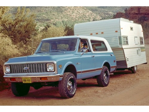 Характеристики автомобиля Chevrolet Blazer K5 4.1 MT 4WD Blazer K Hardtop 250 4-gears (10.1970 - 07.1972): фото, вместимость, скорость, двигатель, топливо, масса, отзывы