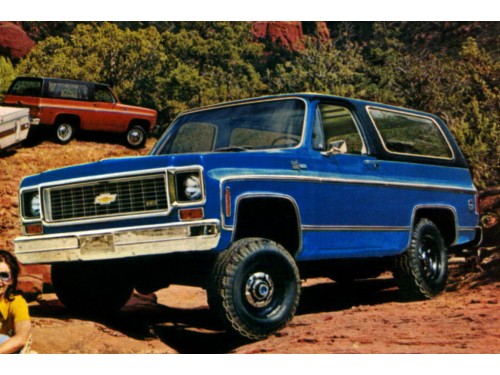 Характеристики автомобиля Chevrolet Blazer K5 5.0 MT 4WD Blazer K Hardtop 307 4-gears (08.1972 - 06.1973): фото, вместимость, скорость, двигатель, топливо, масса, отзывы