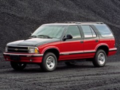 Chevrolet Blazer S-10 4.3 AT 4WD LT (04.1994 - 06.1995)