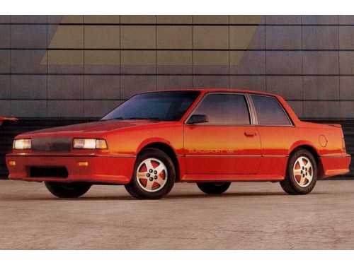Характеристики автомобиля Chevrolet Celebrity 2.8 MFI AT Celebrity overdrive (09.1986 - 08.1988): фото, вместимость, скорость, двигатель, топливо, масса, отзывы