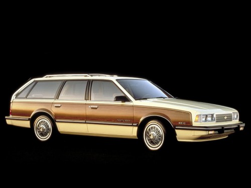 Характеристики автомобиля Chevrolet Celebrity 3.1 AT Celebrity (09.1989 - 08.1990): фото, вместимость, скорость, двигатель, топливо, масса, отзывы