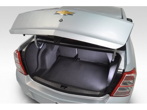 Характеристики автомобиля Chevrolet Cobalt 1.5 AT LT (06.2020 - 11.2022): фото, вместимость, скорость, двигатель, топливо, масса, отзывы