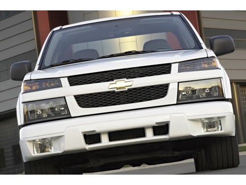 Характеристики автомобиля Chevrolet Colorado 2.9 AT Regular Cab Z85 (07.2006 - 08.2012): фото, вместимость, скорость, двигатель, топливо, масса, отзывы