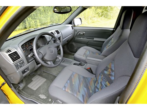 Характеристики автомобиля Chevrolet Colorado 2.8 AT 4x4 Regular Cab ZQ8 (03.2003 - 06.2006): фото, вместимость, скорость, двигатель, топливо, масса, отзывы