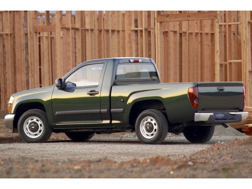 Характеристики автомобиля Chevrolet Colorado 2.8 AT 4x4 Crew Cab ZQ8 (03.2003 - 06.2006): фото, вместимость, скорость, двигатель, топливо, масса, отзывы