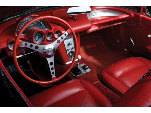 Характеристики автомобиля Chevrolet Corvette 4.6 MT 4-gear (11.1960 - 09.1961): фото, вместимость, скорость, двигатель, топливо, масса, отзывы