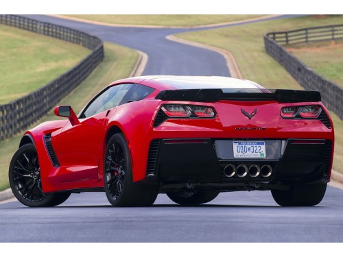 Характеристики автомобиля Chevrolet Corvette 6.2 AT Z06 1LZ (05.2014 - 01.2020): фото, вместимость, скорость, двигатель, топливо, масса, отзывы