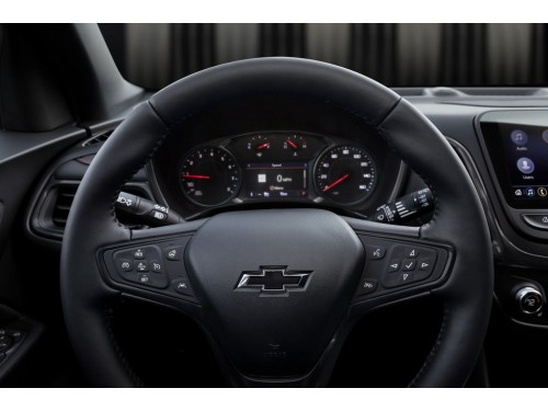 Характеристики автомобиля Chevrolet Equinox 1.5 AT AWD LT (06.2022 - н.в.): фото, вместимость, скорость, двигатель, топливо, масса, отзывы