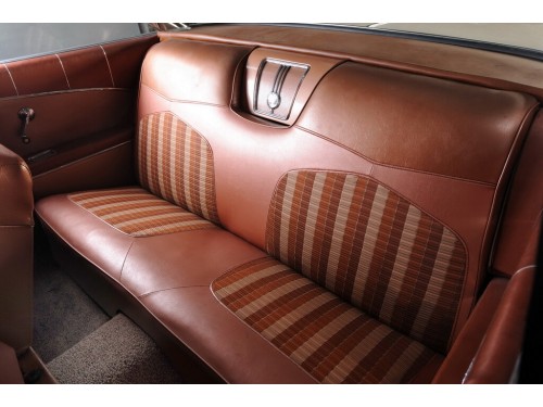 Характеристики автомобиля Chevrolet Impala 4.6 AT2 Impala Sport Coupe (10.1958 - 09.1959): фото, вместимость, скорость, двигатель, топливо, масса, отзывы