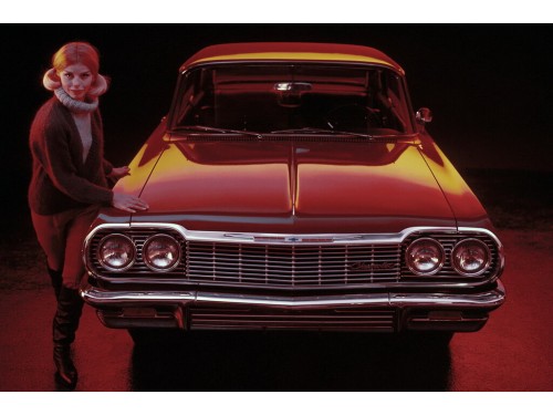 Характеристики автомобиля Chevrolet Impala 4.6 AT Impala Sport Coupe (10.1963 - 09.1964): фото, вместимость, скорость, двигатель, топливо, масса, отзывы
