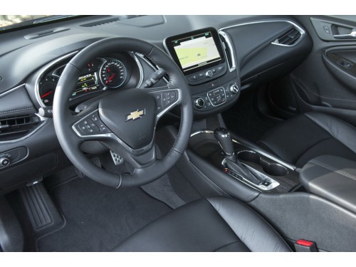 Характеристики автомобиля Chevrolet Malibu 1.5T AT LT (04.2015 - 03.2018): фото, вместимость, скорость, двигатель, топливо, масса, отзывы