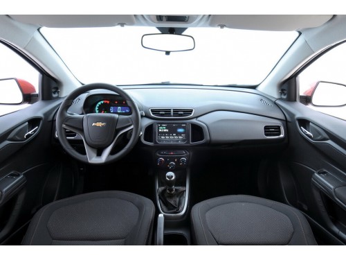 Характеристики автомобиля Chevrolet Onix 1.4 MT LTZ (10.2012 - 06.2016): фото, вместимость, скорость, двигатель, топливо, масса, отзывы