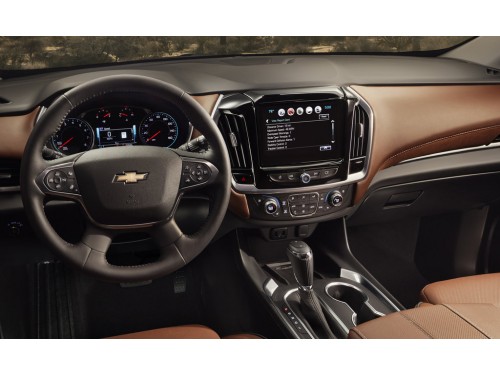 Характеристики автомобиля Chevrolet Traverse 3.6 AT Premier (04.2018 - 02.2022): фото, вместимость, скорость, двигатель, топливо, масса, отзывы