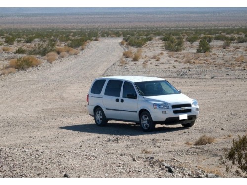Характеристики автомобиля Chevrolet Uplander 3.9 FlexiFuel AT Extended LS (06.2005 - 09.2008): фото, вместимость, скорость, двигатель, топливо, масса, отзывы