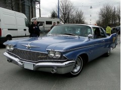 Chrysler Imperial 6.8 AT Imperial Crown Southampton Hardtop (09.1959 - 09.1960)