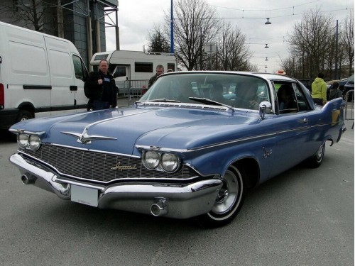 Характеристики автомобиля Chrysler Imperial 6.8 AT Imperial Custom Southampton Hardtop (09.1959 - 09.1960): фото, вместимость, скорость, двигатель, топливо, масса, отзывы