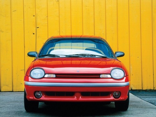 Характеристики автомобиля Chrysler Neon 2.0 AT (06.1994 - 08.1999): фото, вместимость, скорость, двигатель, топливо, масса, отзывы