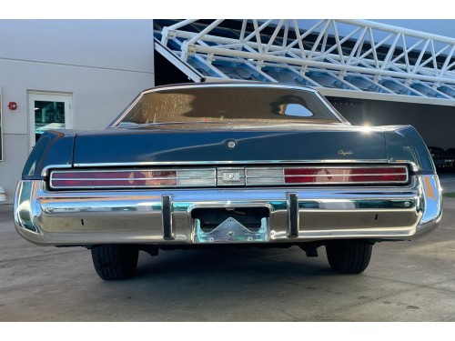 Характеристики автомобиля Chrysler New Yorker 7.2 AT Brougham 2-Door Hardtop (11.1974 - 10.1975): фото, вместимость, скорость, двигатель, топливо, масса, отзывы