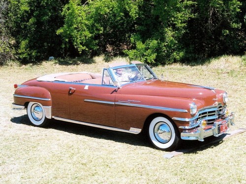 Характеристики автомобиля Chrysler New Yorker 5.3 AT Town and Country Convertible (01.1949 - 12.1949): фото, вместимость, скорость, двигатель, топливо, масса, отзывы