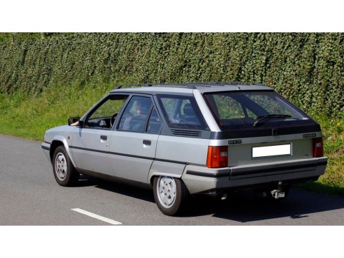 Характеристики автомобиля Citroen BX 1.9 D MT (01.1987 - 05.1992): фото, вместимость, скорость, двигатель, топливо, масса, отзывы