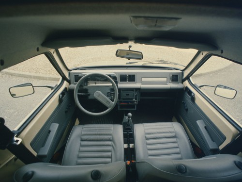 Характеристики автомобиля Citroen C15 1.8 D MT Club (09.1984 - 01.2001): фото, вместимость, скорость, двигатель, топливо, масса, отзывы