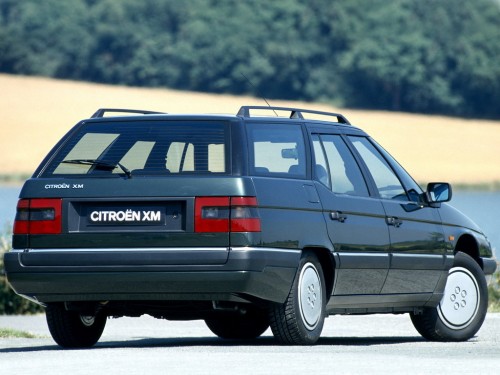 Характеристики автомобиля Citroen XM 2.1 TD MT Comfort (09.1989 - 08.1994): фото, вместимость, скорость, двигатель, топливо, масса, отзывы