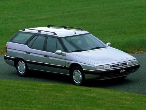 Характеристики автомобиля Citroen XM 2.0 MT SX (09.1994 - 09.2000): фото, вместимость, скорость, двигатель, топливо, масса, отзывы