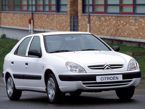 Характеристики автомобиля Citroen Xsara 1.6i 16V AT (09.2000 - 09.2003): фото, вместимость, скорость, двигатель, топливо, масса, отзывы