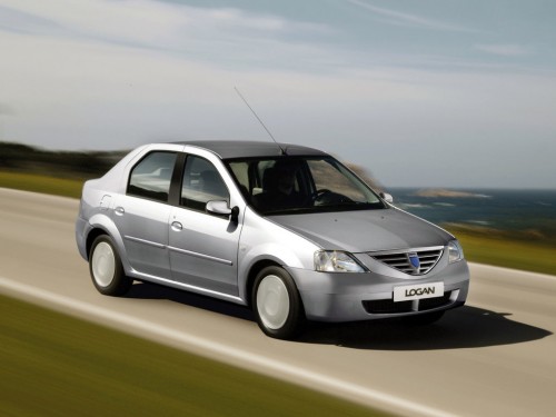 Характеристики автомобиля Dacia Logan 1.6 MT Laureate (09.2004 - 06.2008): фото, вместимость, скорость, двигатель, топливо, масса, отзывы