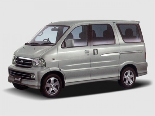 Характеристики автомобиля Daihatsu Atrai7 1.3 CL (07.2000 - 06.2001): фото, вместимость, скорость, двигатель, топливо, масса, отзывы