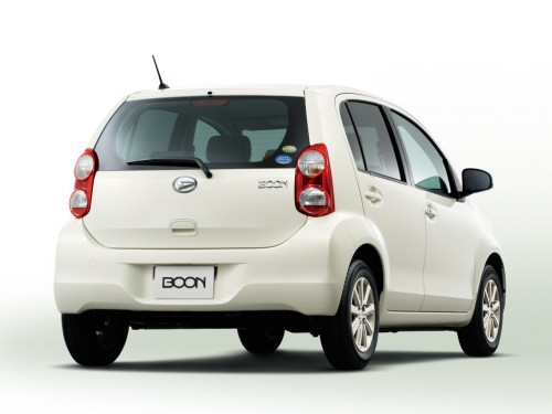 Характеристики автомобиля Daihatsu Boon 1.0 CL 4WD (06.2012 - 03.2014): фото, вместимость, скорость, двигатель, топливо, масса, отзывы