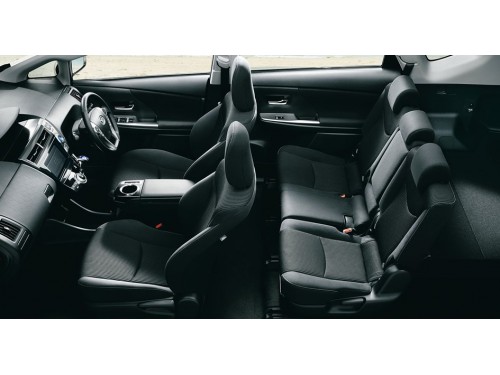 Характеристики автомобиля Daihatsu Mebius 1.8 S Touring Selection (08.2020 - 03.2021): фото, вместимость, скорость, двигатель, топливо, масса, отзывы