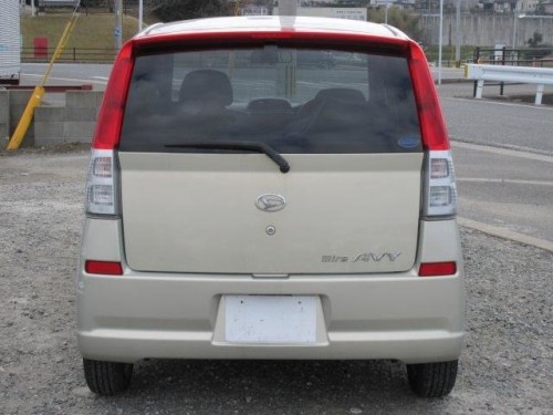 Характеристики автомобиля Daihatsu Mira Avy 660 X limited (09.2003 - 07.2005): фото, вместимость, скорость, двигатель, топливо, масса, отзывы