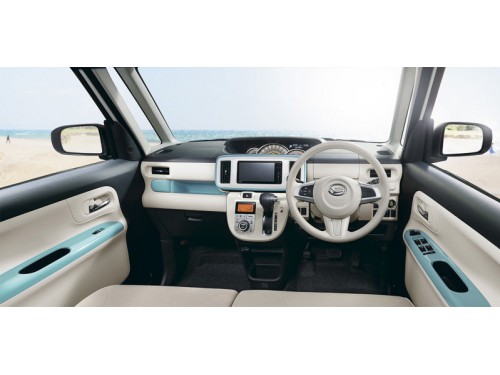 Характеристики автомобиля Daihatsu Move Canbus 660 X SAIII (09.2018 - 06.2022): фото, вместимость, скорость, двигатель, топливо, масса, отзывы
