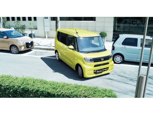 Характеристики автомобиля Daihatsu Tanto 660 Custom X 4WD (09.2021 - 09.2022): фото, вместимость, скорость, двигатель, топливо, масса, отзывы