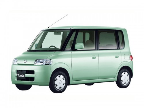 Характеристики автомобиля Daihatsu Tanto 660 custom VS 4WD (11.2006 - 11.2007): фото, вместимость, скорость, двигатель, топливо, масса, отзывы