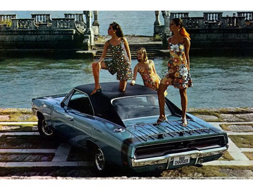 Характеристики автомобиля Dodge Charger 3.7 AT Charger 225 (09.1968 - 08.1969): фото, вместимость, скорость, двигатель, топливо, масса, отзывы