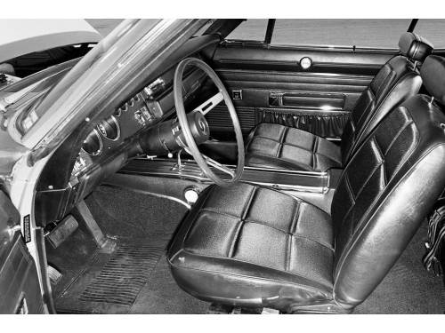 Характеристики автомобиля Dodge Charger 3.7 MT Charger SE 225 (09.1968 - 08.1969): фото, вместимость, скорость, двигатель, топливо, масса, отзывы