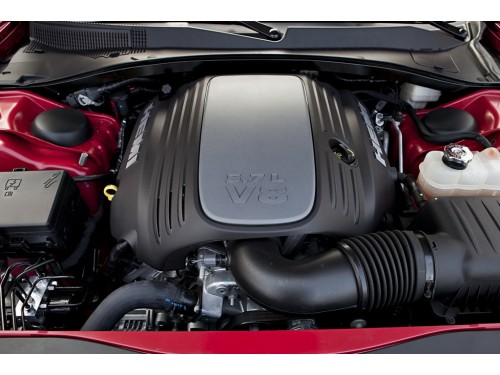 Характеристики автомобиля Dodge Charger 5.7 AT R/T Max (01.2011 - 11.2014): фото, вместимость, скорость, двигатель, топливо, масса, отзывы