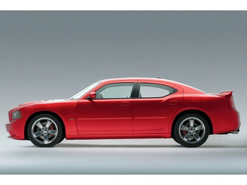 Характеристики автомобиля Dodge Charger 2.7 AT SE (09.2007 - 12.2010): фото, вместимость, скорость, двигатель, топливо, масса, отзывы
