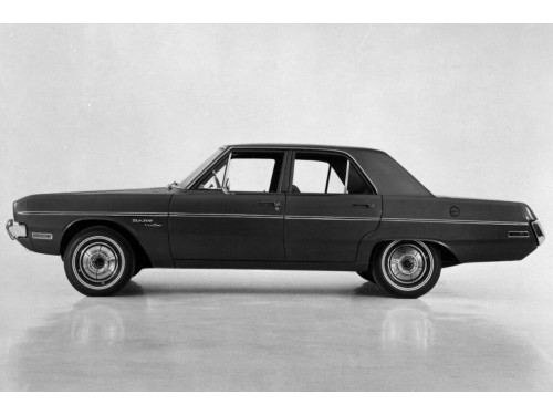 Характеристики автомобиля Dodge Dart 5.2 AT Dart Custom (10.1970 - 09.1971): фото, вместимость, скорость, двигатель, топливо, масса, отзывы