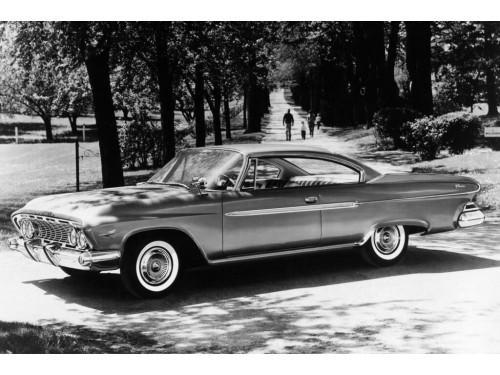 Характеристики автомобиля Dodge Dart 3.7 AT Dart Hardtop Phoenix (07.1960 - 09.1961): фото, вместимость, скорость, двигатель, топливо, масса, отзывы